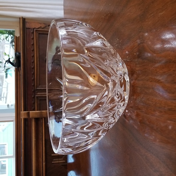 LEADED CRYSTAL Vintsge Fruit Bowl - Picture 1 of 6